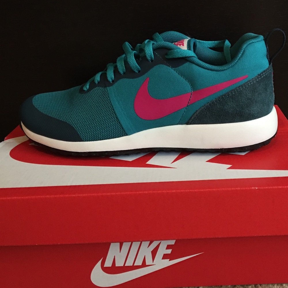 Women's Nike Elite Shinsen