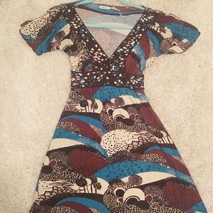 Kimichi Blue short sleeve V-neck Dress