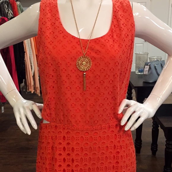 Jessica Simpson✨ONSALE!✨ONLY $20! - Picture 2 of 4