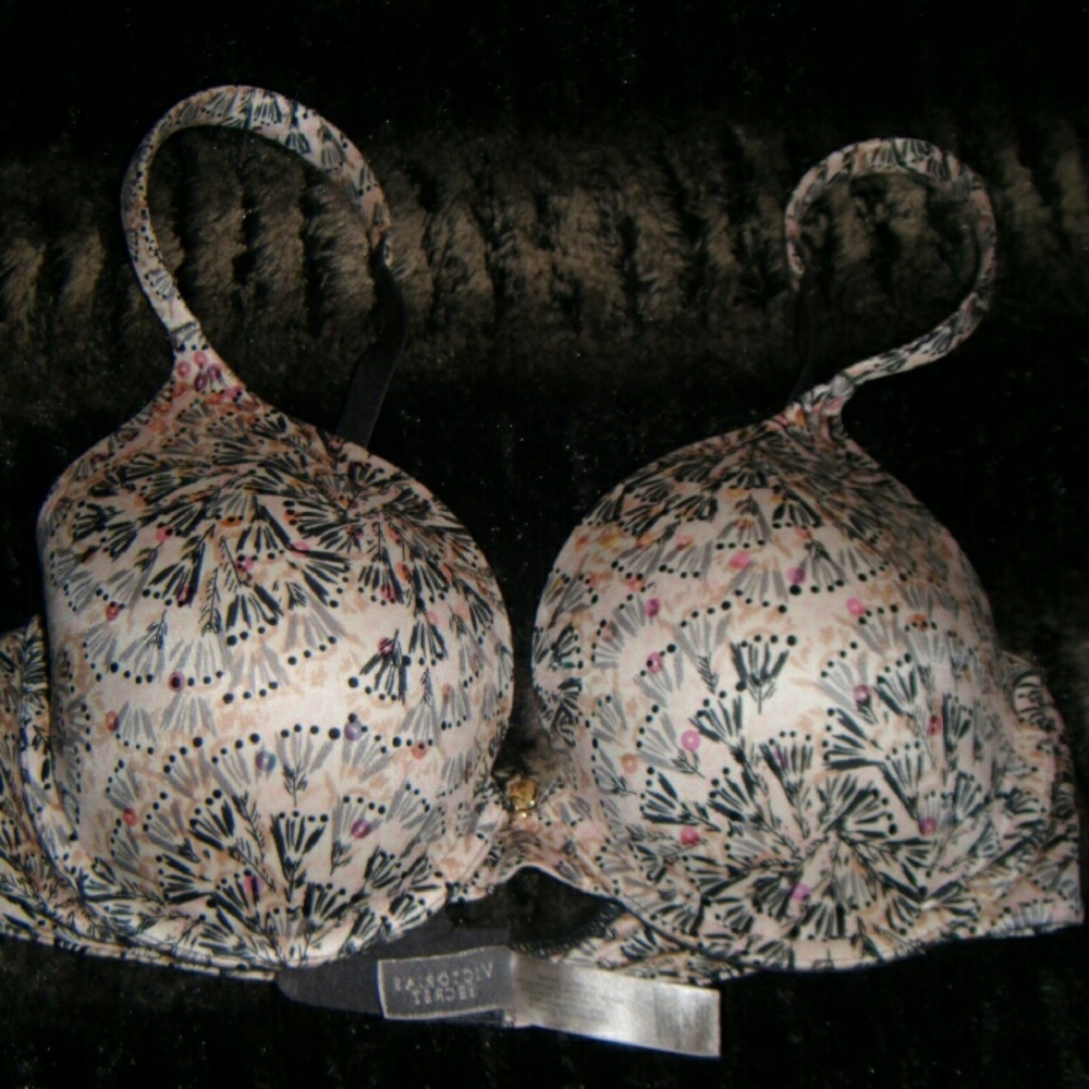 Victorias Secret Bra