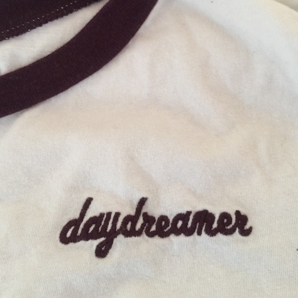 Maroon Ringer embroidery tee - Picture 4 of 4