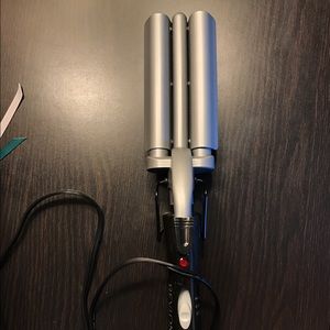 💲4️⃣🅿️Revlon Ceramic Waver Curling Iron❤