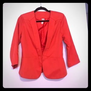 Coral blazer  with front closure