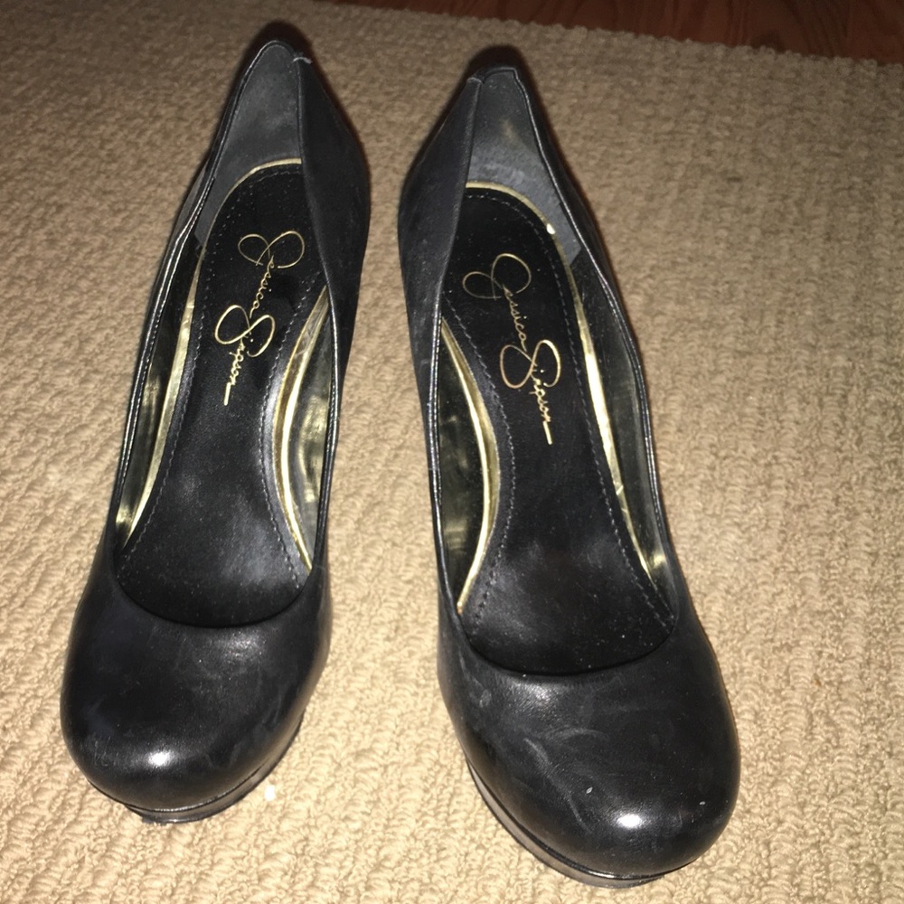 Jessica Simpson heels