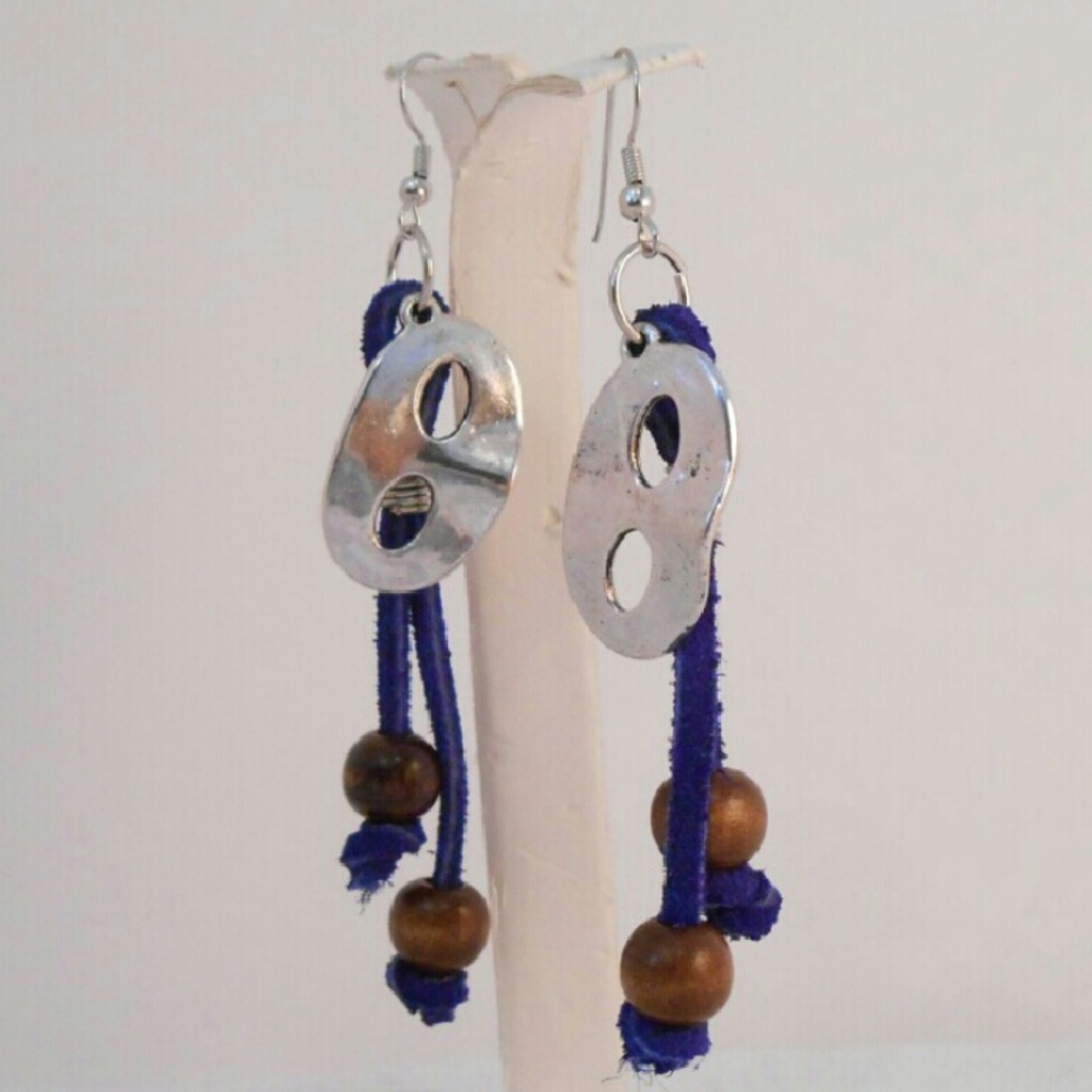 Silver pendant faux blue suede and brown bead