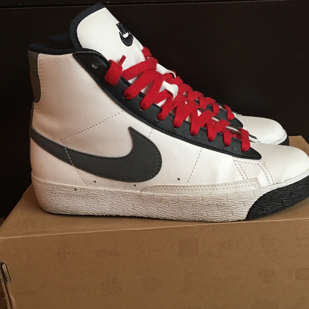 Nike Blazer Mid