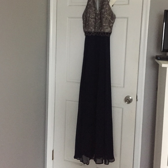 Prom Dress - Picture 3 of 3