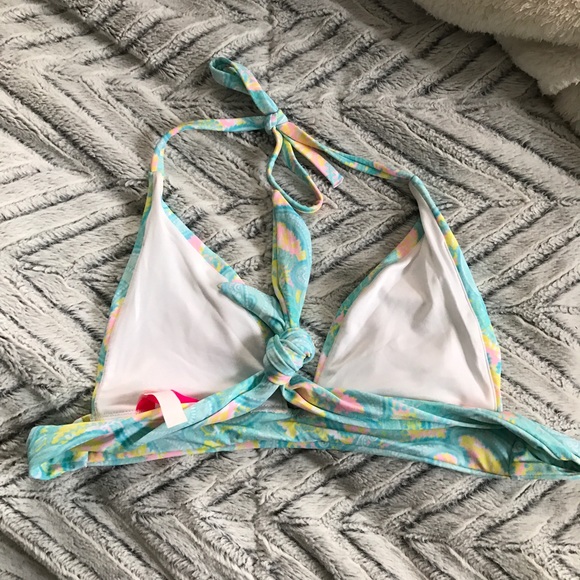 Victoria Secret Triangle Top - Picture 2 of 3