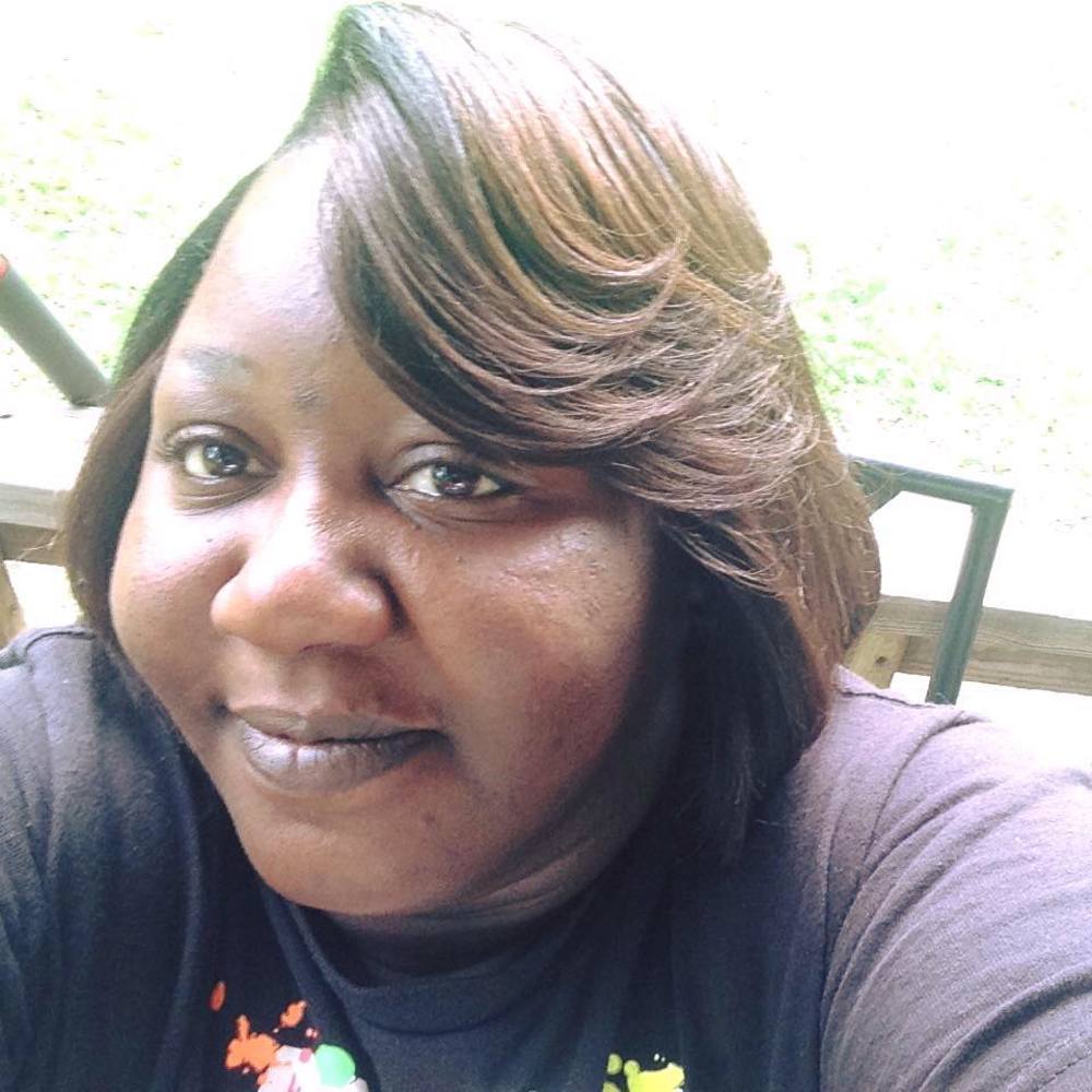 Meet your Posher, Alecia