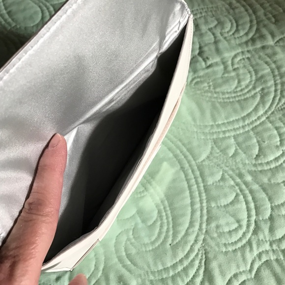 NWOT - Cosmetic Bag or Travel Jewelry pouch - Picture 4 of 4