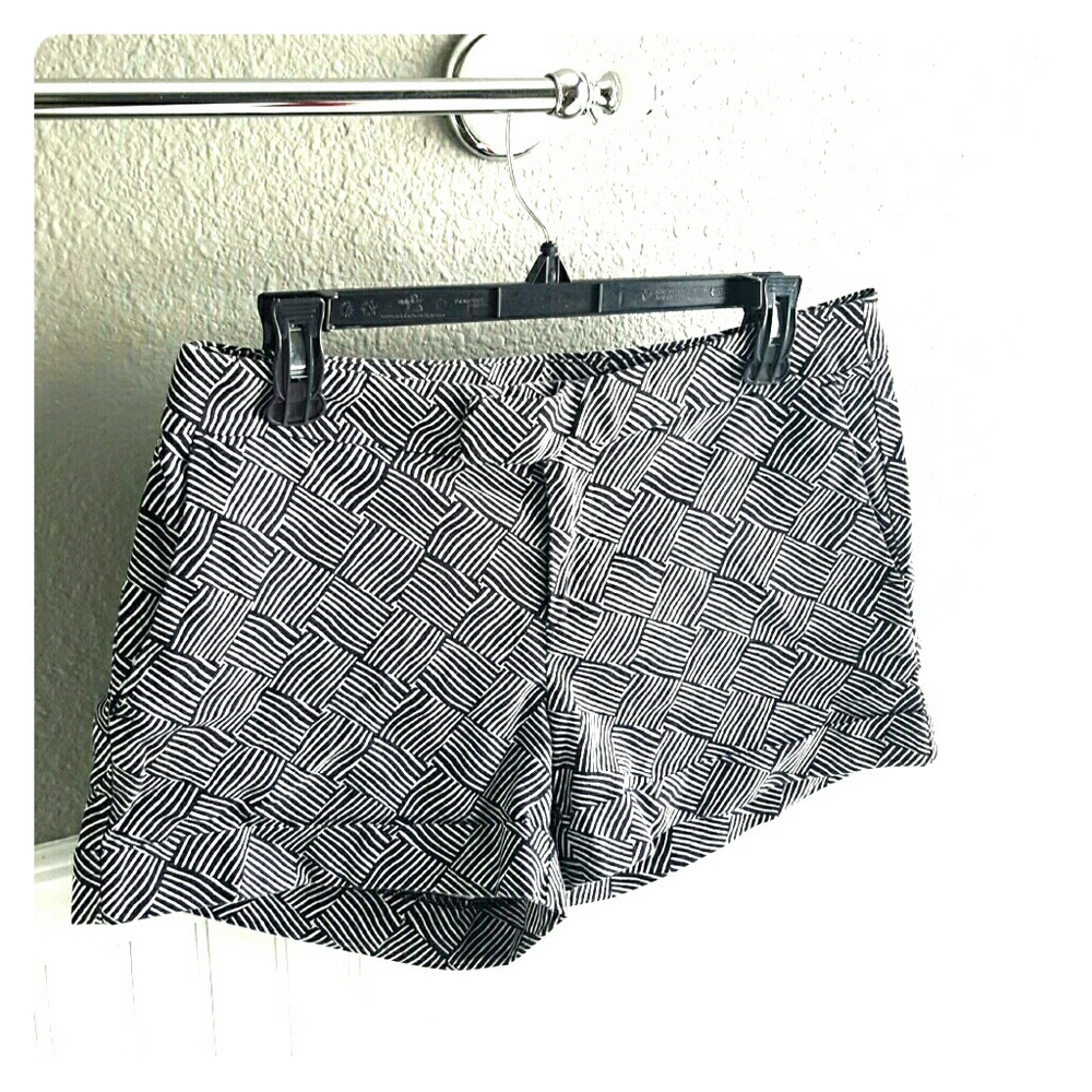 Great Condition Banana Republic Shorts!