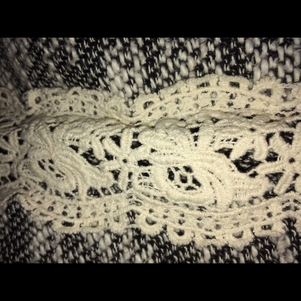 Top - Picture 3 of 3