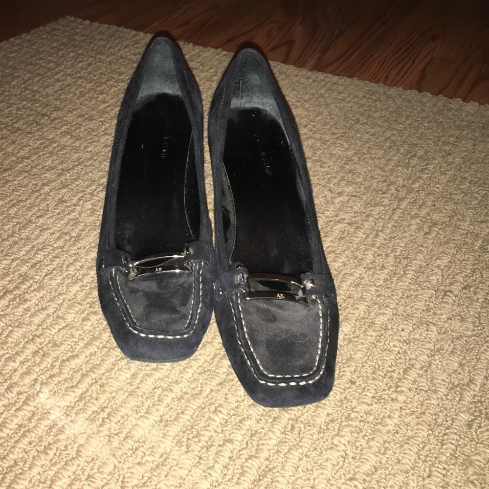 Suede black heels brand new