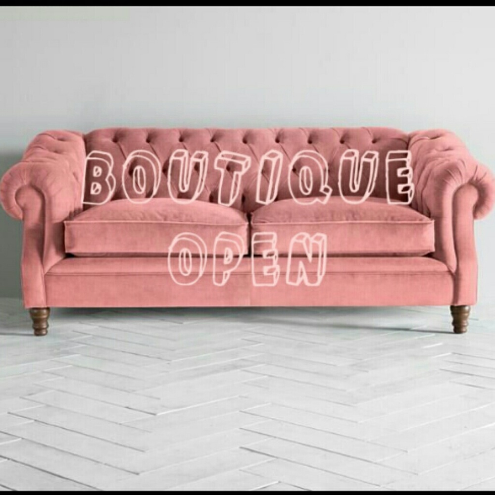 🎉MAKE OFFERS🎉 !!!Boutique open!! Follow game