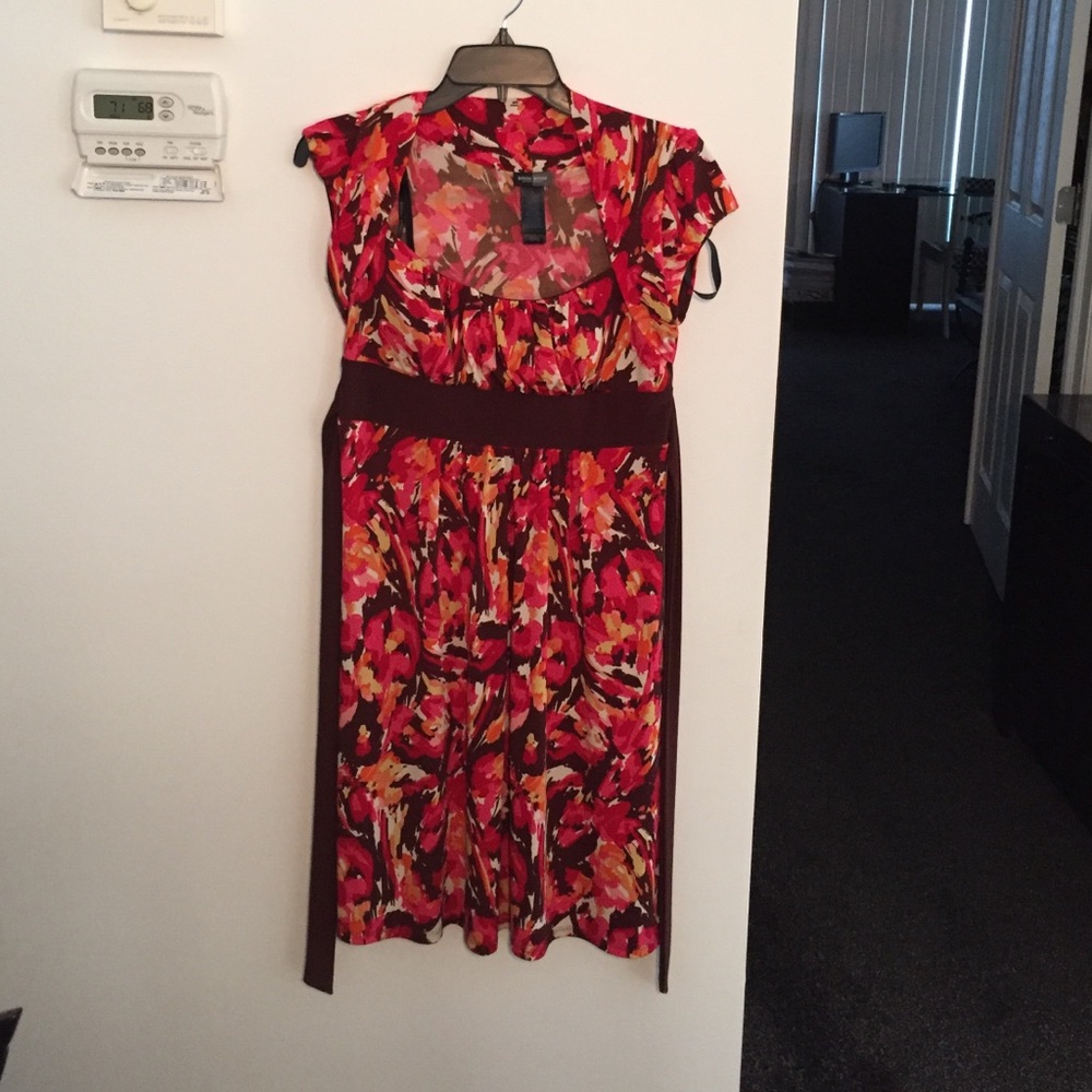 Beautiful pink, orange, brown print dress.