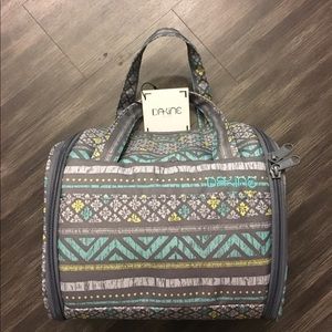 NWT Dakine Diva Toiletries Bag