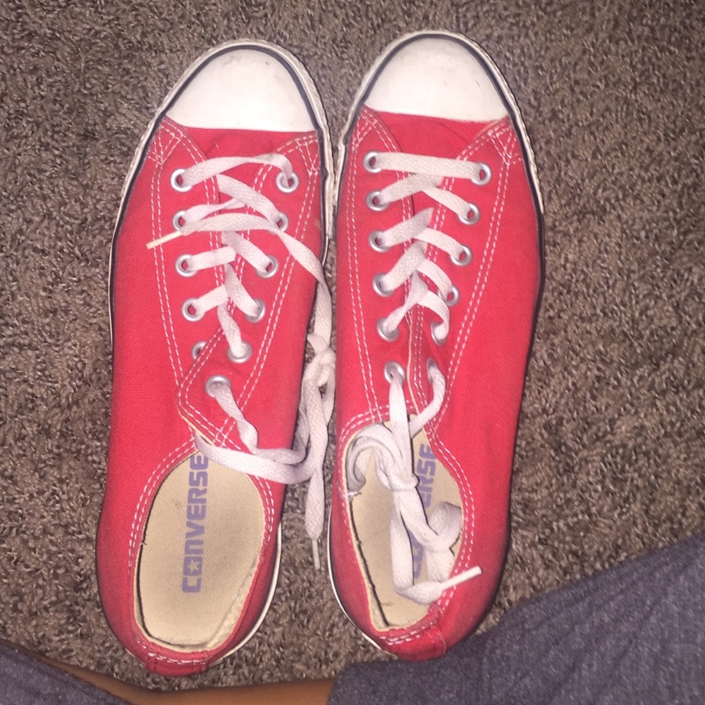 Red converse