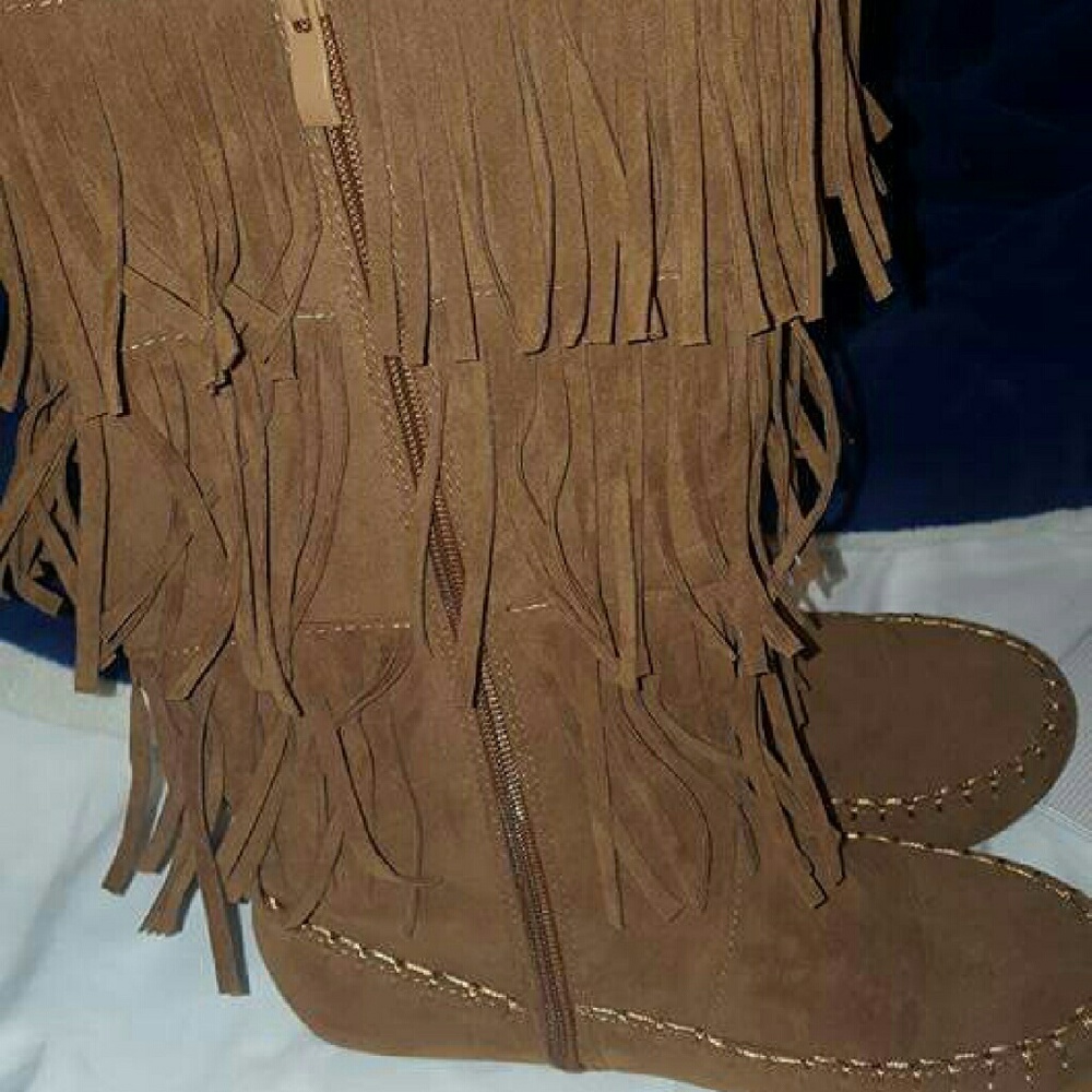Mocassin boots