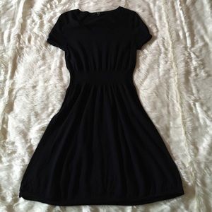 UNIQLO wool dress shirt sleeves