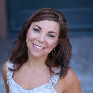Meet your Posher, Laurie