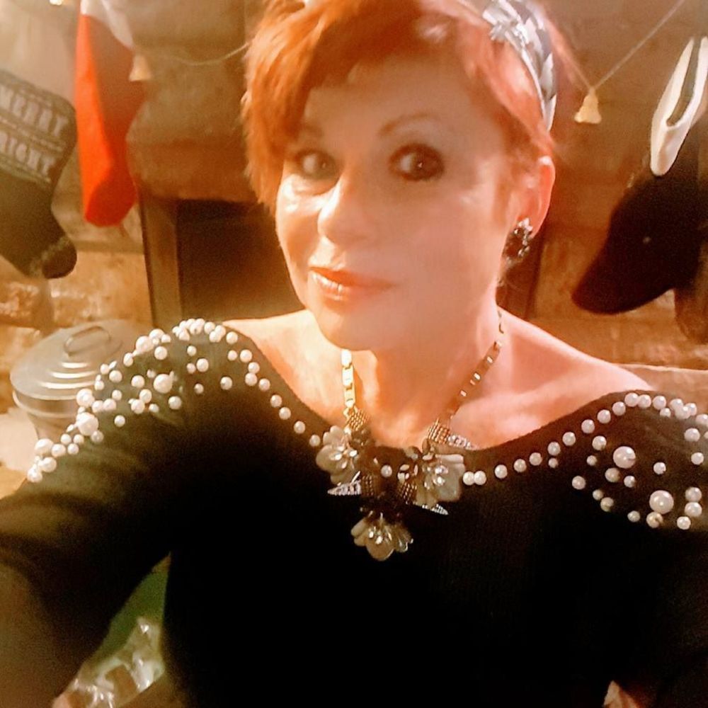 Meet your Posher, Sherry