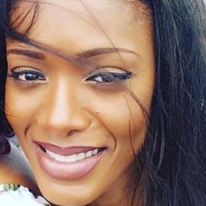 Meet your Posher, Rechelle