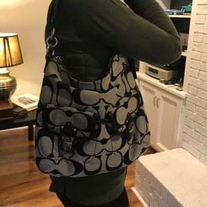 Coach Signature Shoulder Bag