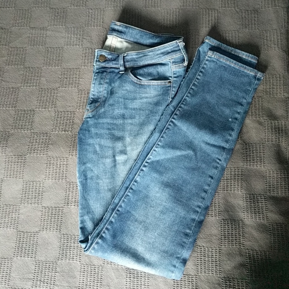 Uniqlo ultra stretch skinny jeans