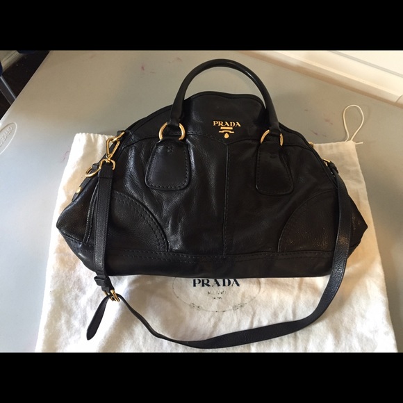 Prada bag - Picture 3 of 4