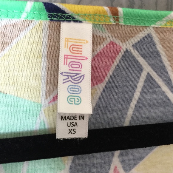 LuLaRoe Classic Tee - Picture 3 of 4