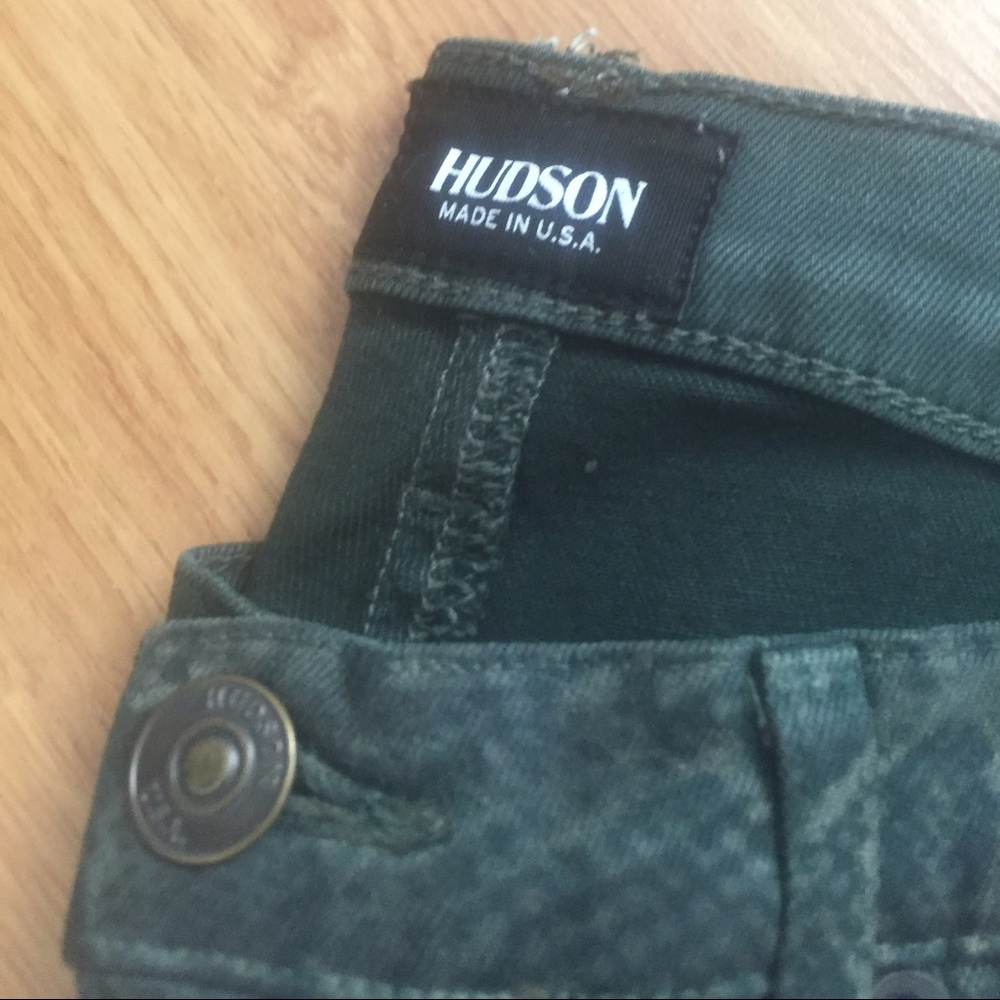 Hudson snake jeans- 26