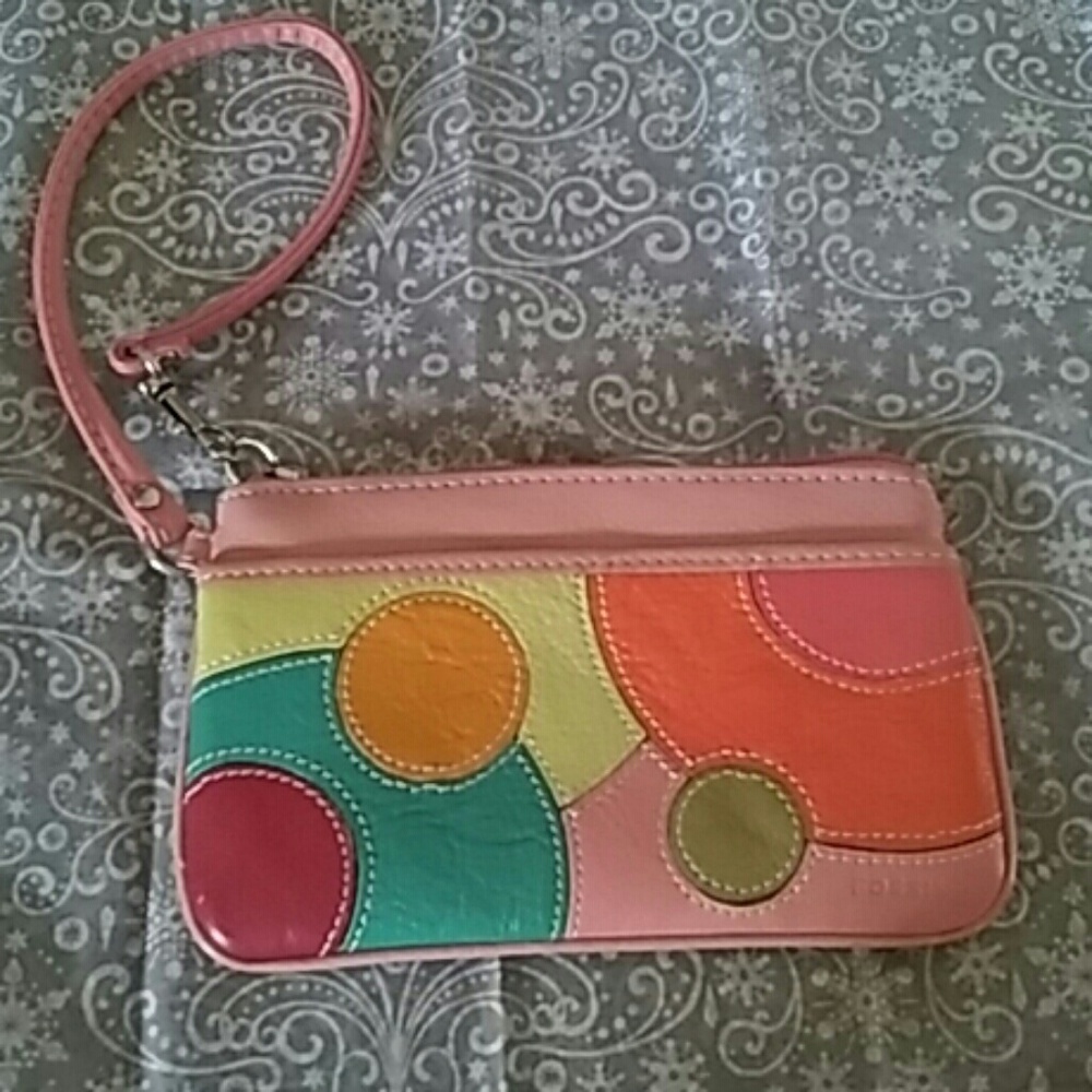 Fossil wristlet