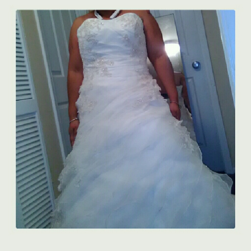 Beautiful detailed wedding dress