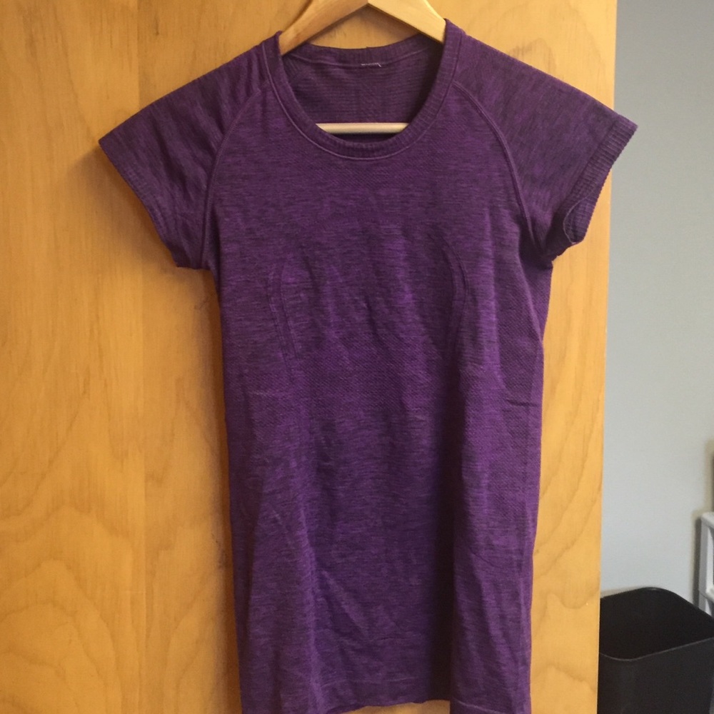 Lululemon short sleeve