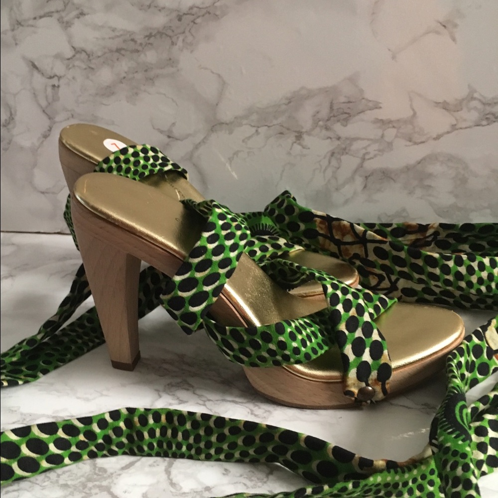 Cynthia Vincent platform African fabric shoes