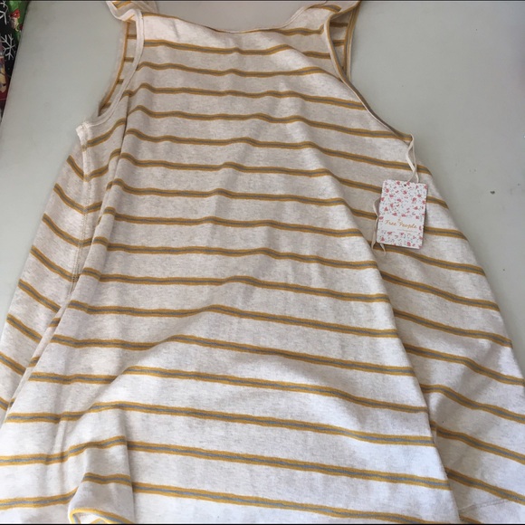 🌈3/$25 Free People NWT Medium Garden Sleeveless - Picture 3 of 3