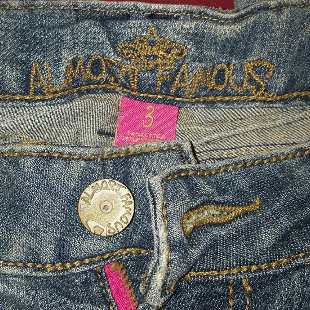 Jeans - Picture 3 of 3