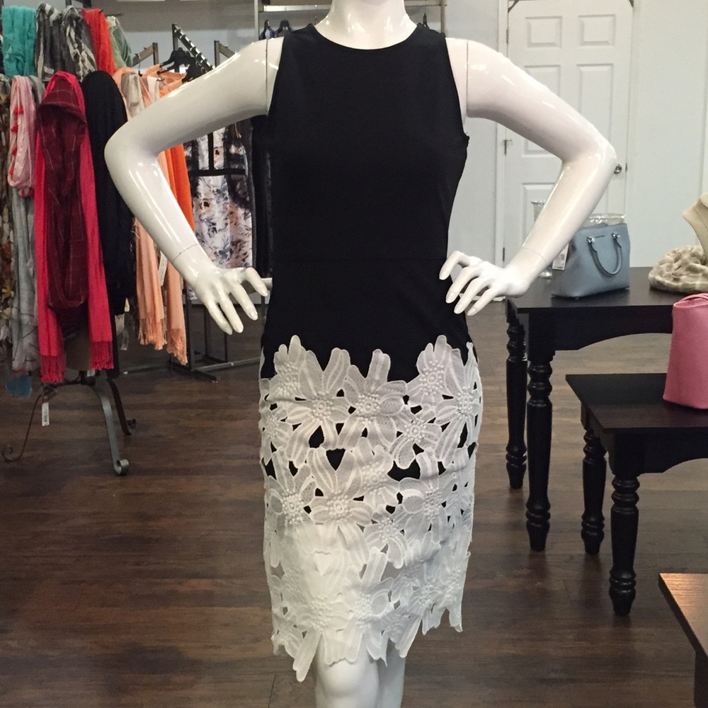 ✨ON SALE!✨ ONLY $32!