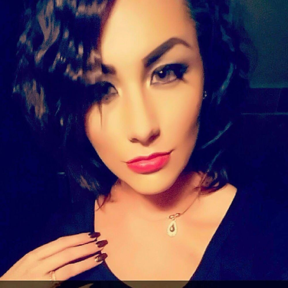 Meet your Posher, Lyndsi