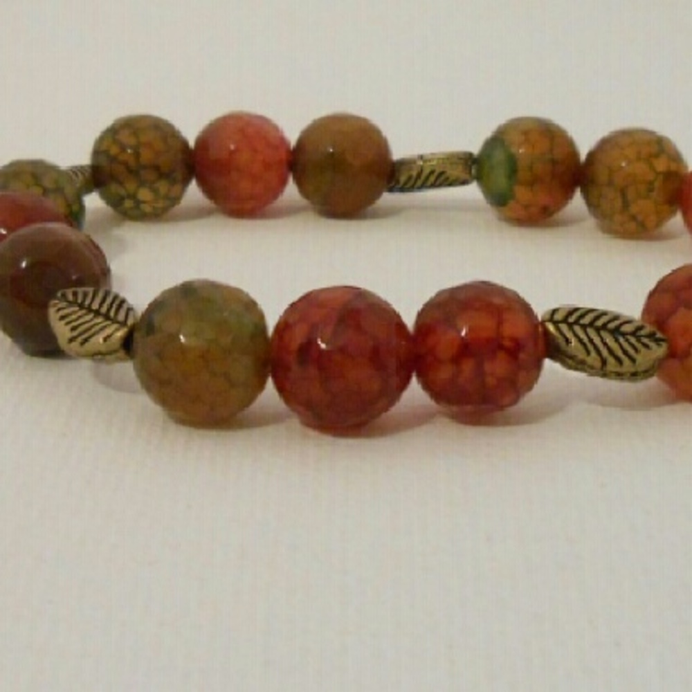 Brown leaf stretch bracelet