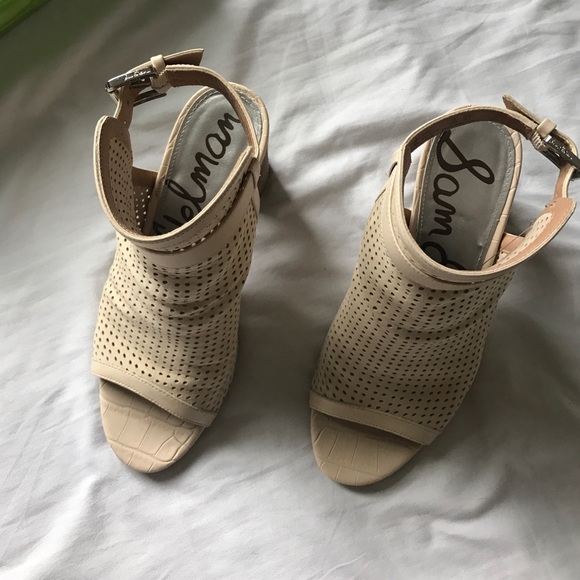 Sam Edelman nude perforated booties - Picture 4 of 5