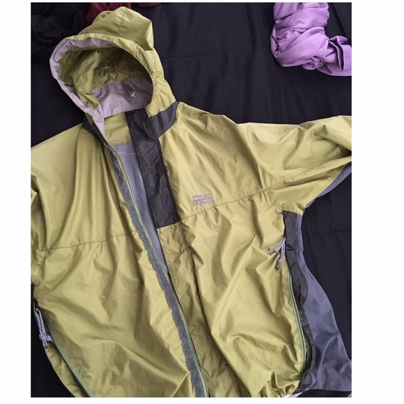 Patagonia Jackets & Blazers - Patagonia Houdini windbreaker unisex