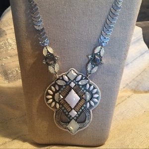 Kaia statement necklace