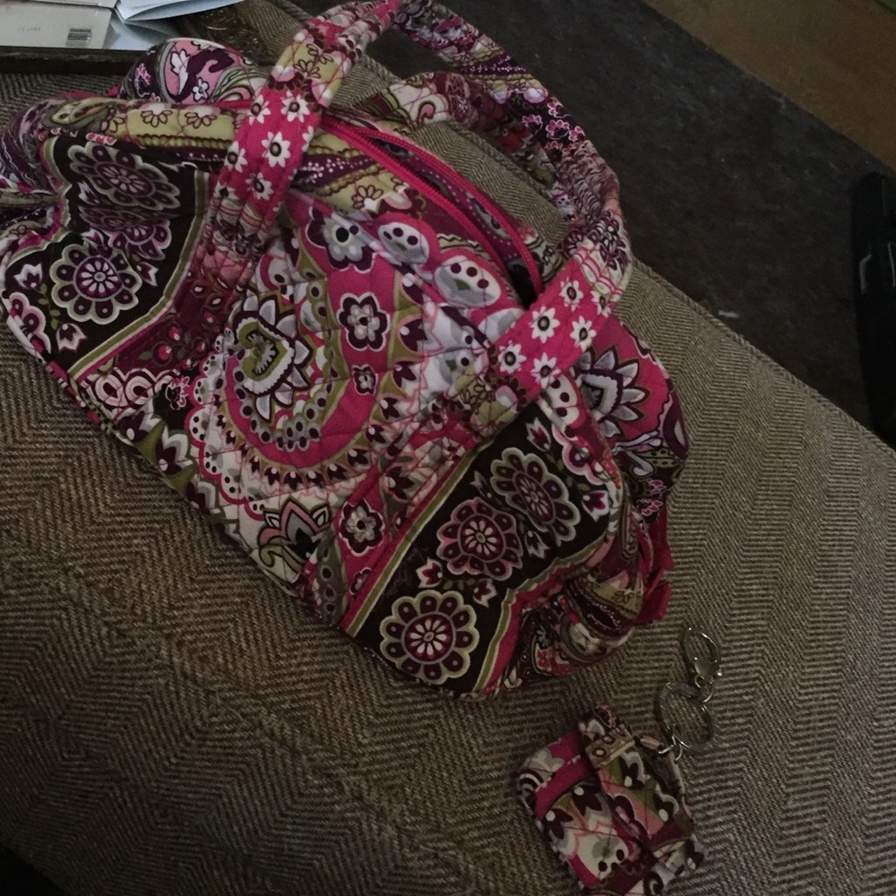 Retired pattern Vera bradley purse and key chain