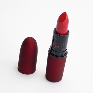 Mac Rihanna lipstick