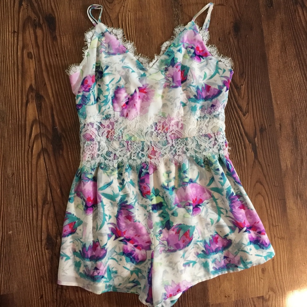 Floral Lace Romper