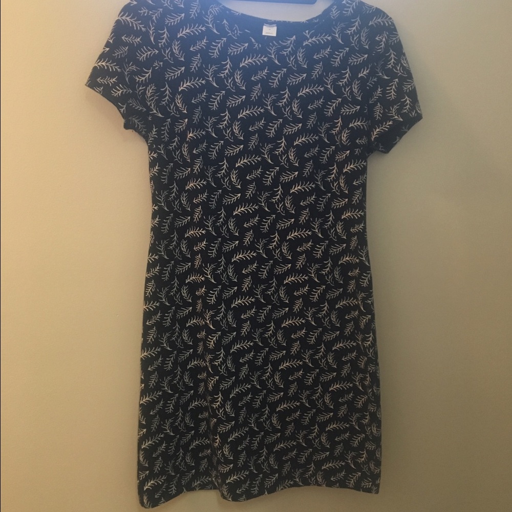 Black patterned jersey knit dress