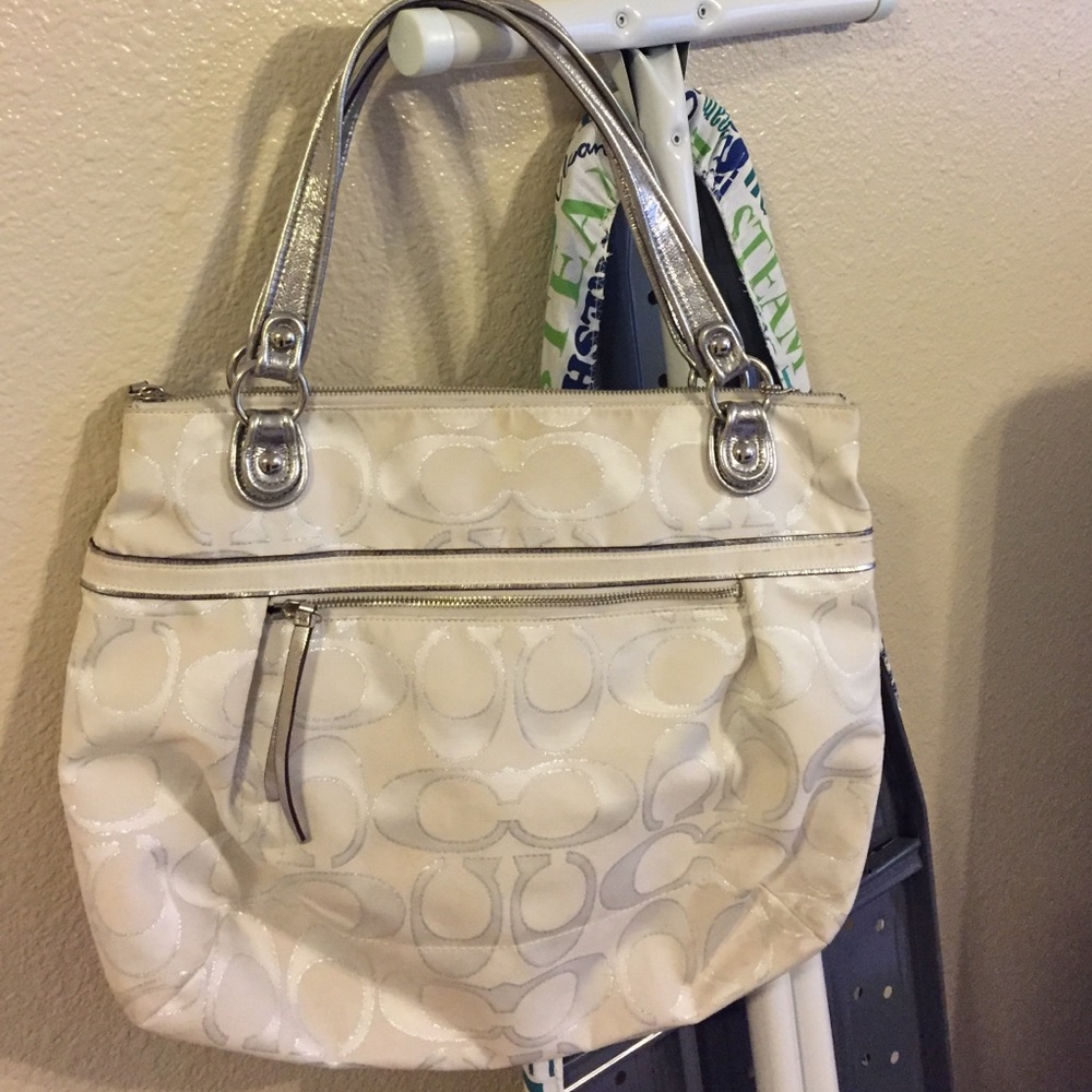 White coach purse
