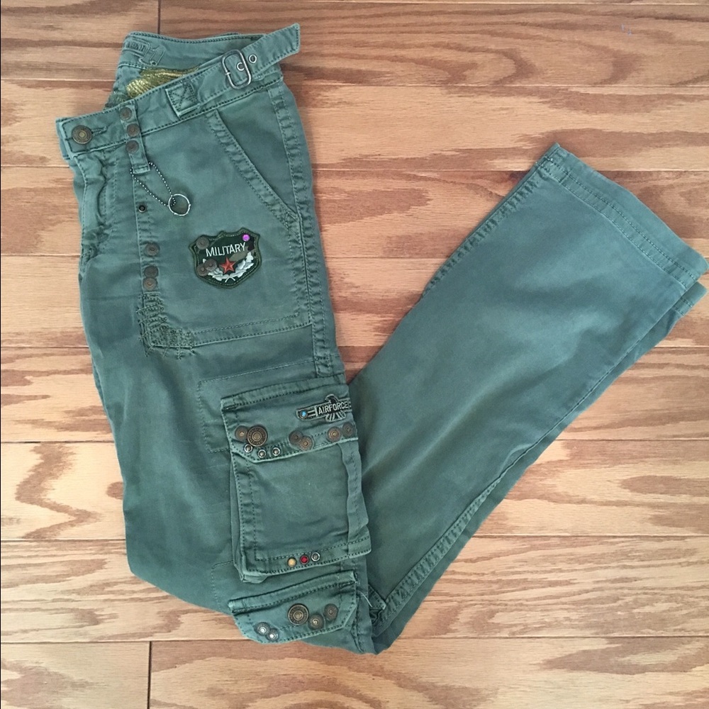 Robin's Jeans Olive Cargo Pant! Size 24