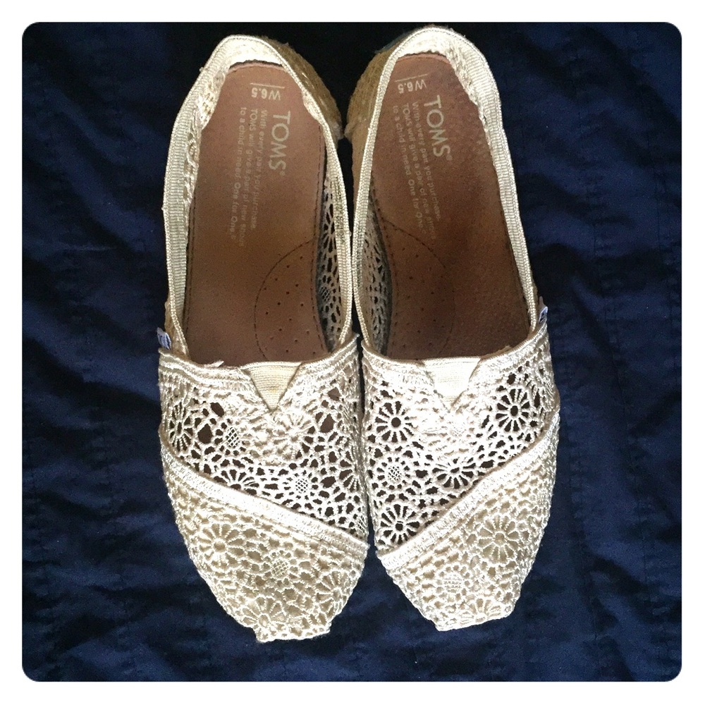 Crochet TOMS